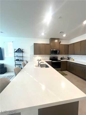 357 Ukelele Place, Henderson, NV 89015