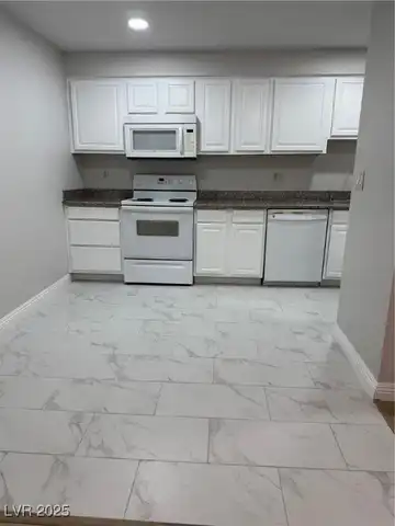 5241 River Glen Drive, Las Vegas, NV 89103
