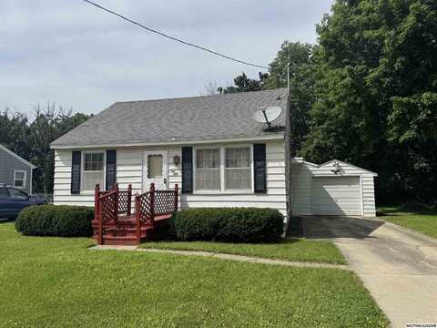 1050 17th St NE, MASON CITY, IA 50401