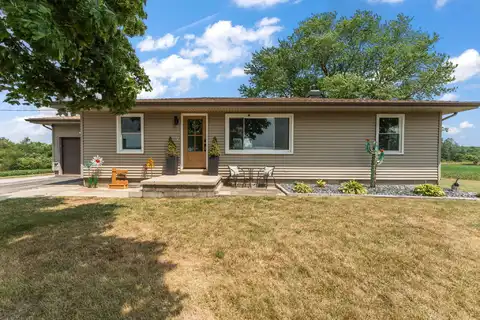 13113 Montgomery Street, Crown Point, IN 46307