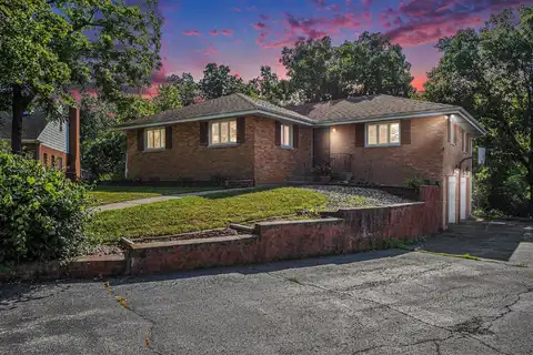 1405 W 125th Court, Crown Point, IN 46307