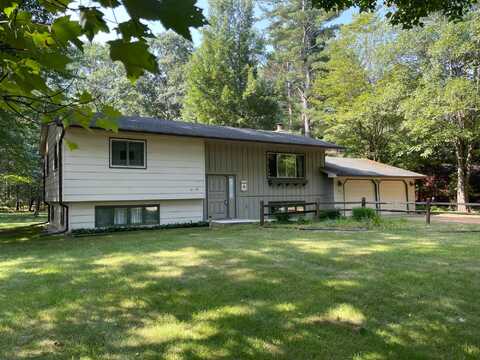 8477 HWY 70, Saint Germain, WI 54558