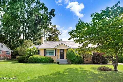 2306 Woodview Road, Kinston, NC 28504
