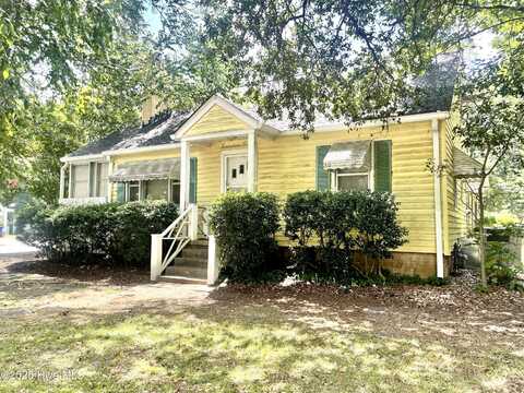1709 Treemont Drive, Greenville, NC 27858