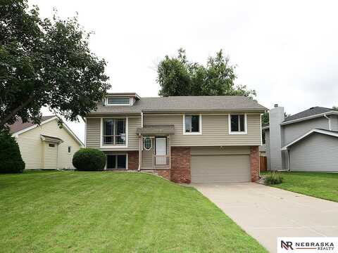 13411 Hascall Street, Omaha, NE 68144