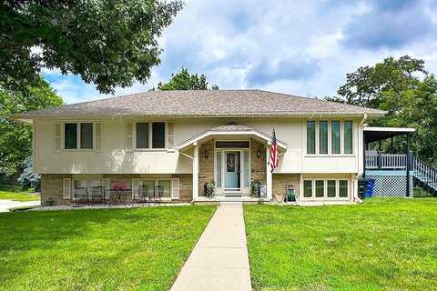 2205 S 161st Circle, Omaha, NE 68130