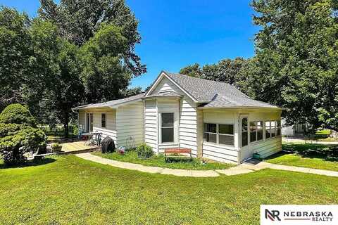 704 S 10th Street, Plattsmouth, NE 68048