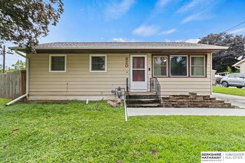 320 Adrian Avenue, Council Bluffs, IA 51503