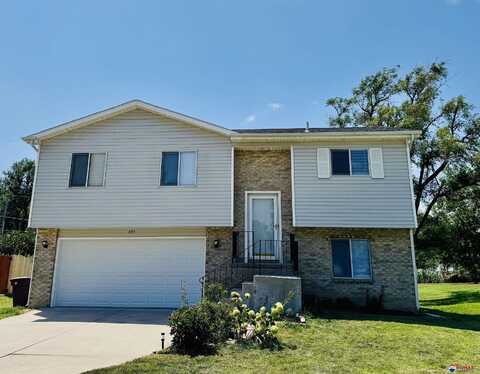 401 NW 16th Street, Lincoln, NE 68528