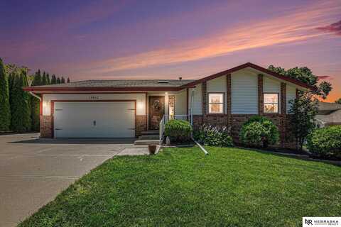 13952 Arbor Circle, Omaha, NE 68144