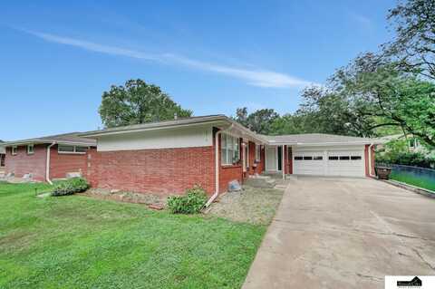 3919 Pace Boulevard, Lincoln, NE 68502