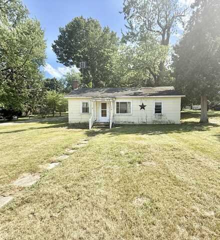 128 Marion Street, Hillsdale, MI 49242