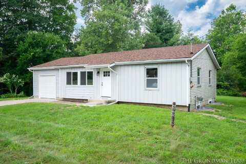 6355 Whitneyville Road, Middleville, MI 49333