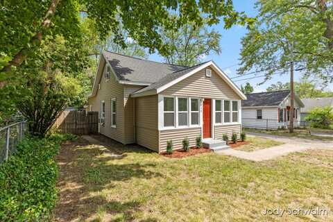 920 Wilson Avenue, Muskegon, MI 49441