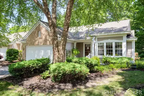 5948 E Lyn Haven Drive SE, Kentwood, MI 49512