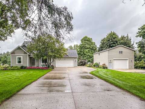 5111 Leonard Street, Coopersville, MI 49404