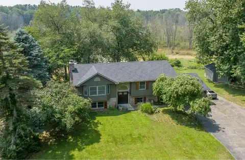 3330 Jewell Road, Howell, MI 48843