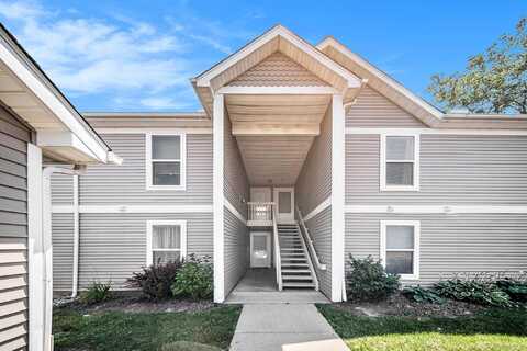 1417 Heatherwood Lane, Ann Arbor, MI 48108
