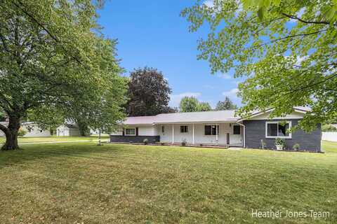 800 E Judd Street, Greenville, MI 48838