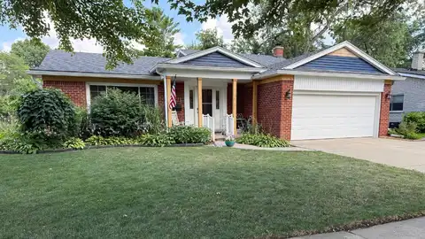 15048 Maplewood Lane Lane, Plymouth, MI 48170