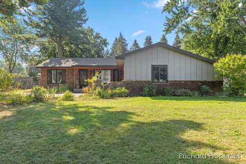 1734 Pleasantwood Drive, Jenison, MI 49428
