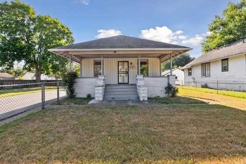 863 Colfax Avenue, Benton Harbor, MI 49022