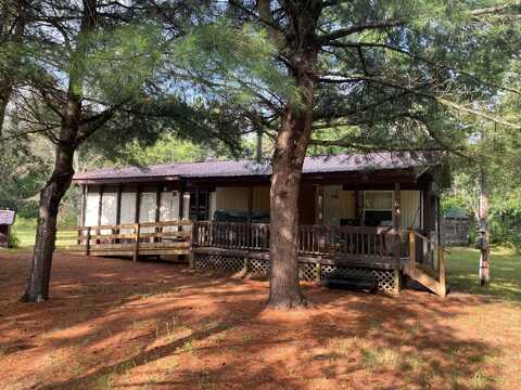 2225 Leisura Loop, Baldwin, MI 49304