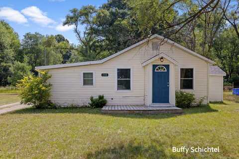 1546 S Walker Road, Muskegon, MI 49442