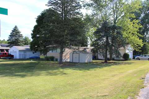 3100 Pine Drive SW, Stanton, MI 48888