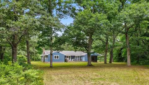 9312 S Oceana Drive, Montague, MI 49437