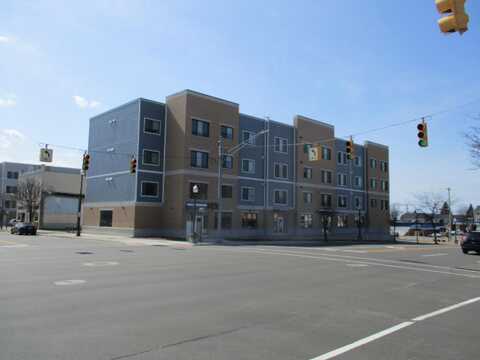 225 W Ludington Avenue, Ludington, MI 49431