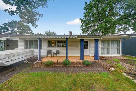 1255 Ebeling Drive, South Bend, IN 46615