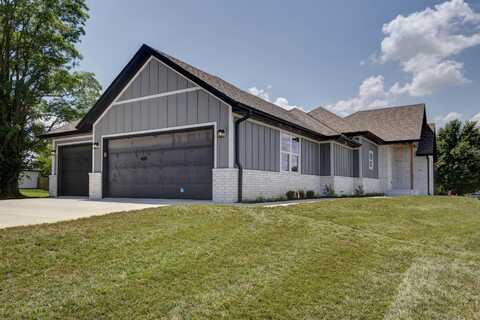 3692 W Overland Street, Springfield, MO 65807
