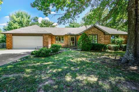 2400 S 6th Avenue, Ozark, MO 65721