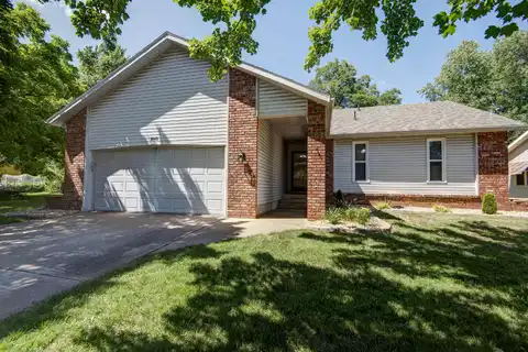 1643 W Mcgee Street, Springfield, MO 65807