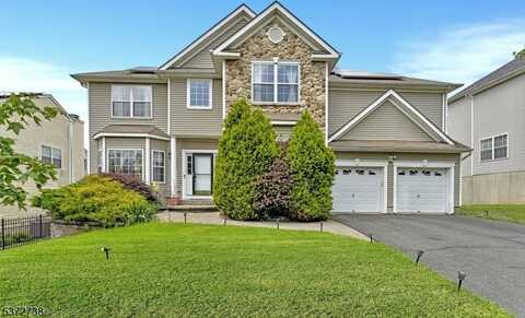 692 Skyline Dr, Jefferson Twp., NJ 07849