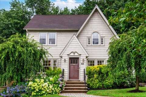 62 Overlook Rd, Montclair, NJ 07043