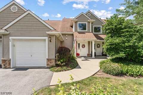 40 Bourne Circle, Hardyston, NJ 07419
