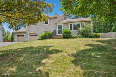 8 Crescent Dr, Hanover Twp., NJ 07981