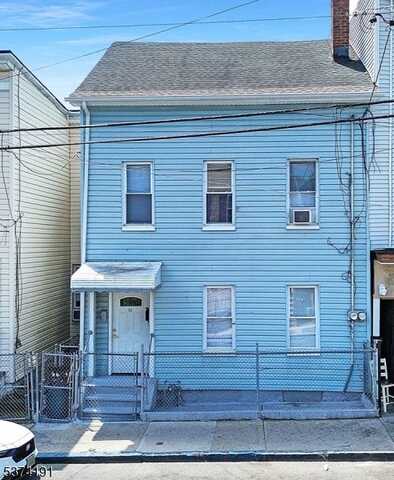50 Oak St, Paterson, NJ 07501