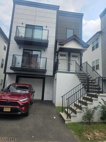 735 Seaport Dr, Elizabeth, NJ 07201