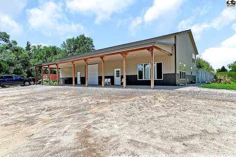 5119 N Buhler Rd, Buhler, KS 67522
