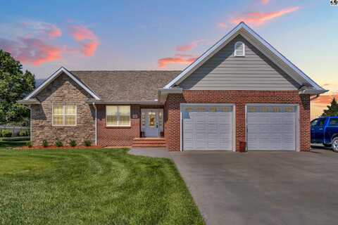 800 Turkey Creek Dr, McPherson, KS 67460