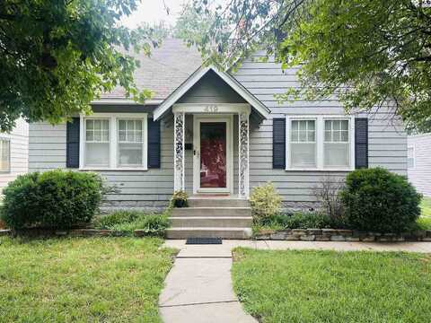 419 E 16th Ave, Hutchinson, KS 67501