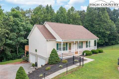 178 Brooklin Street, Wilkesboro, NC 28697