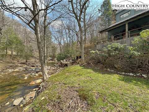 3209 Howards Creek Road, Boone, NC 28607