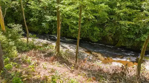 Tbd Nashs Knoll, Cashiers, NC 28717