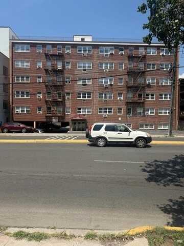 8829 KENNEDY BLVD, North Bergen, NJ 07047