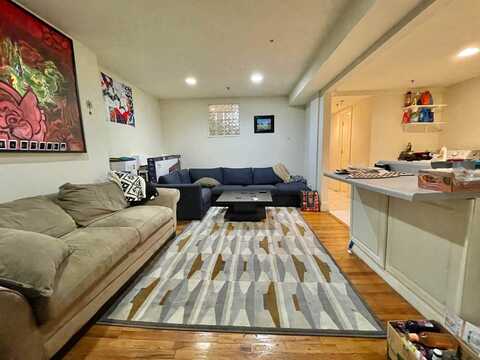 1035 WASHINGTON ST, Hoboken, NJ 07030