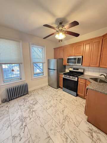 95 RUTGERS AVE, Greenville, NJ 07305